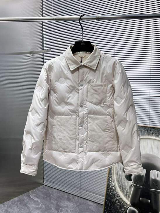 Picture of Louis Vuitton Down Jackets _SKULVM-3XL25wr4037657